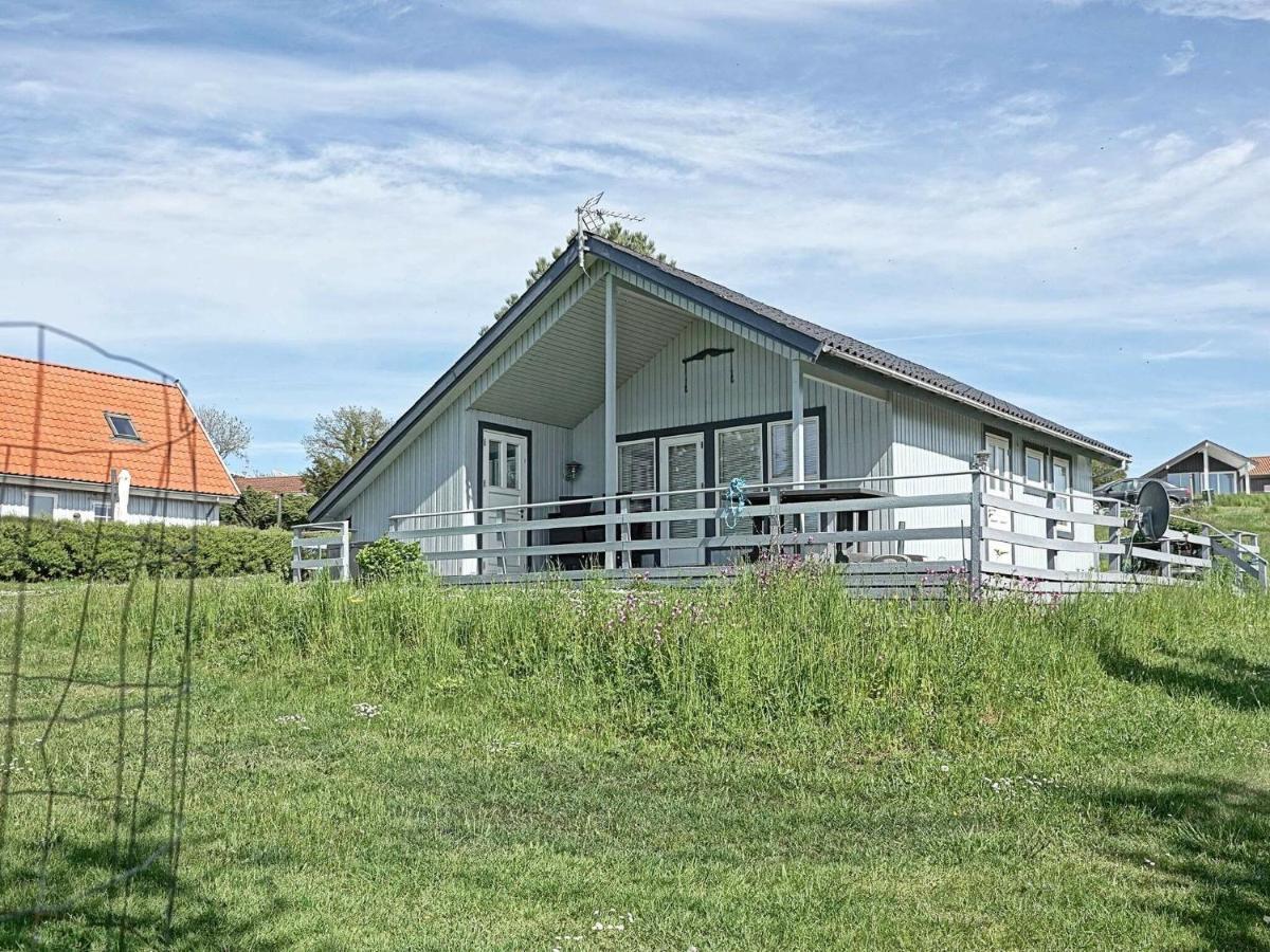 Three-Bedroom Holiday Home In Hasle 3 Vang  Exteriér fotografie